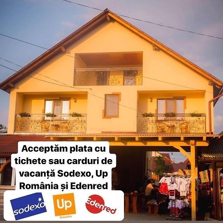 Hotel Casa Pop Săpînţa Exterior foto